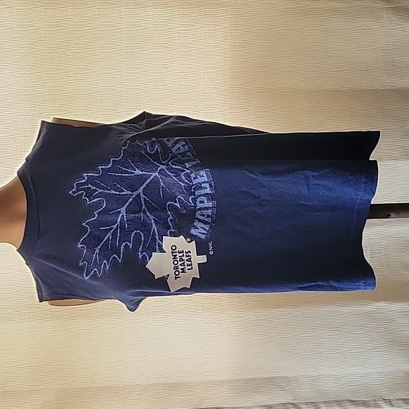 Retro TORONTO MAPLE LEAFS Tank - Picture 2 of 8